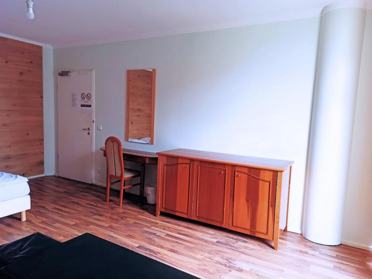 Puschkin Rooms Берлин Экстерьер фото