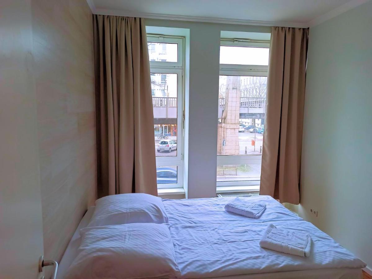 Puschkin Rooms Берлин Экстерьер фото