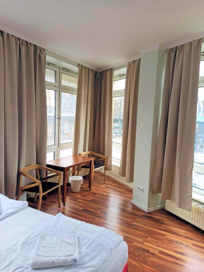Puschkin Rooms Берлин Экстерьер фото