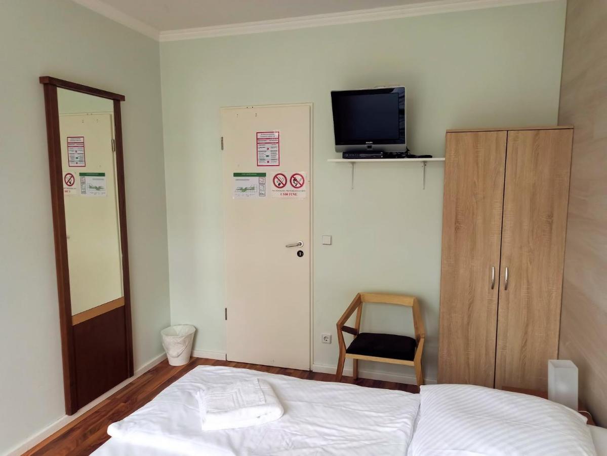 Puschkin Rooms Берлин Экстерьер фото