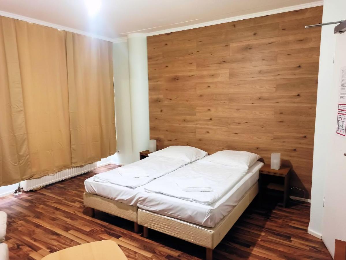 Puschkin Rooms Берлин Экстерьер фото
